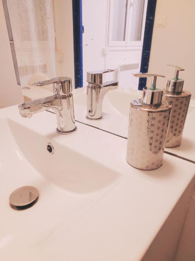 Appartement Cosy En Centre Centre-Ville . . . Nimes Bagian luar foto